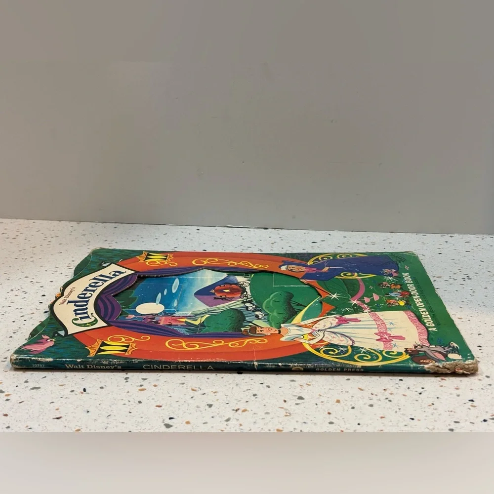 VTG 1965 Walt Disney’s Cinderella Golden Open Door‎ Storybook Miniature Books